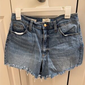 Universal Threads Denim Blue Women's Shorts Size 8